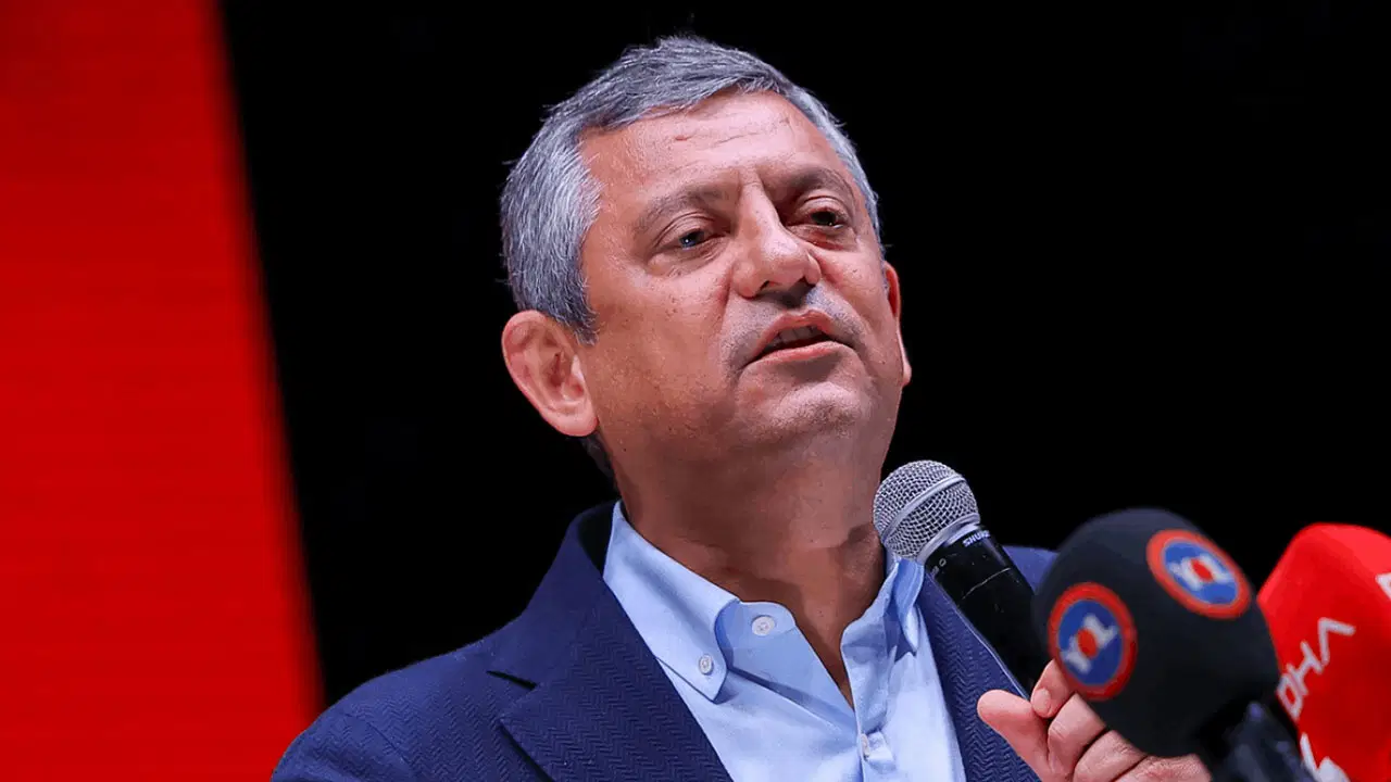 Özgür Özel’den Mevlit Kandili mesajı